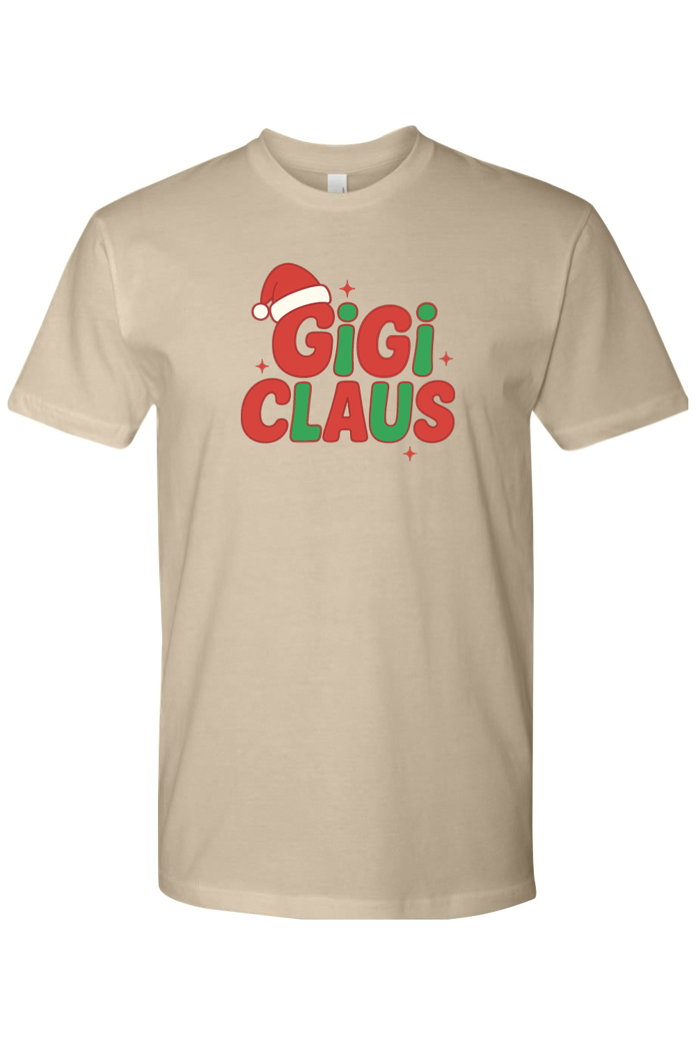 Dark beige Christmas t-shirt with "Gigi Claus" text in green and red with a Santa hat sitting on the G cute grandma grandparent holiday short sleeve shirt