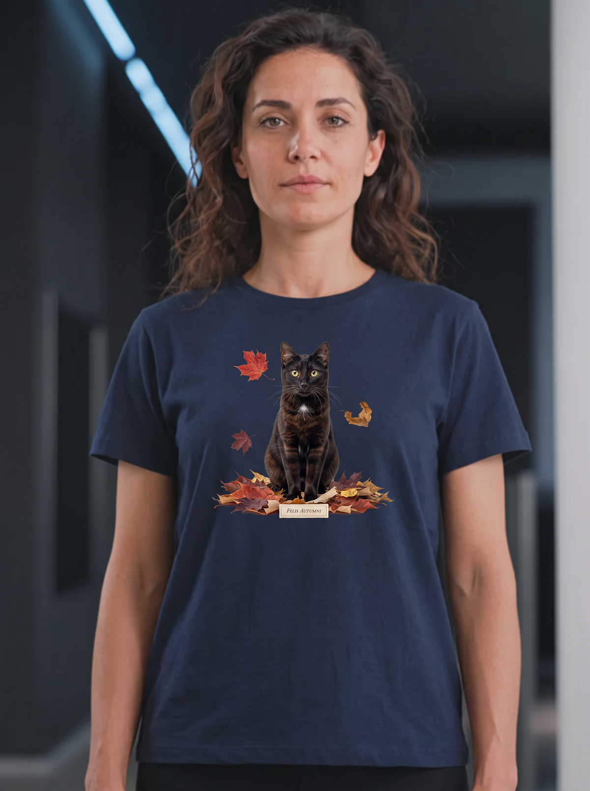 Felis Autumni T-Shirt - Midnight Haunt (lifestyle)